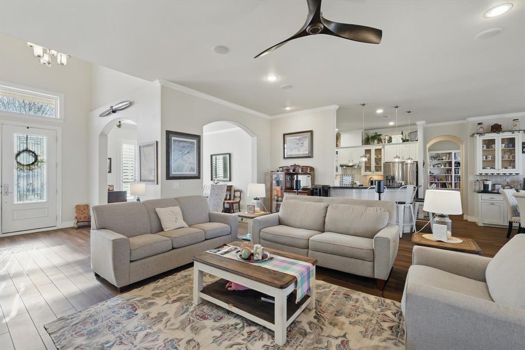 Fort Worth, Texas, 76179, United States, 4 Bedrooms Bedrooms, ,3 BathroomsBathrooms,Residential,For Sale,1887777