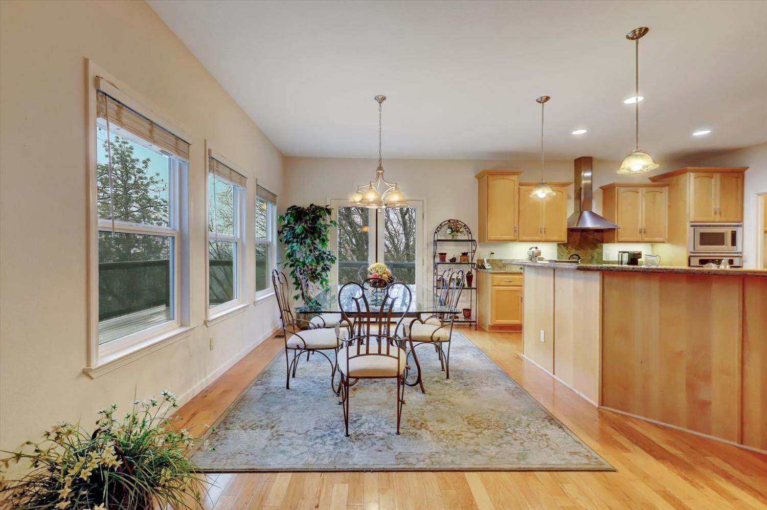 Grass Valley, California, 95949, United States, 3 Bedrooms Bedrooms, ,2 BathroomsBathrooms,Residential,For Sale,1707407