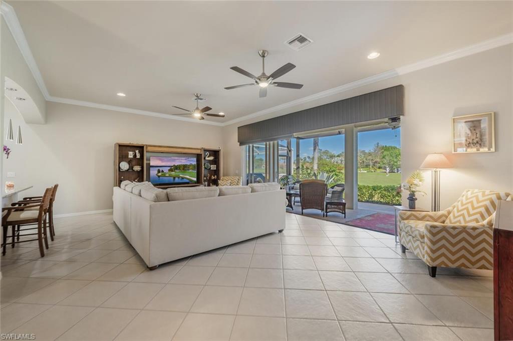 Naples, Florida, 34104, United States, 2 Bedrooms Bedrooms, ,2 BathroomsBathrooms,Residential,For Sale,1743040
