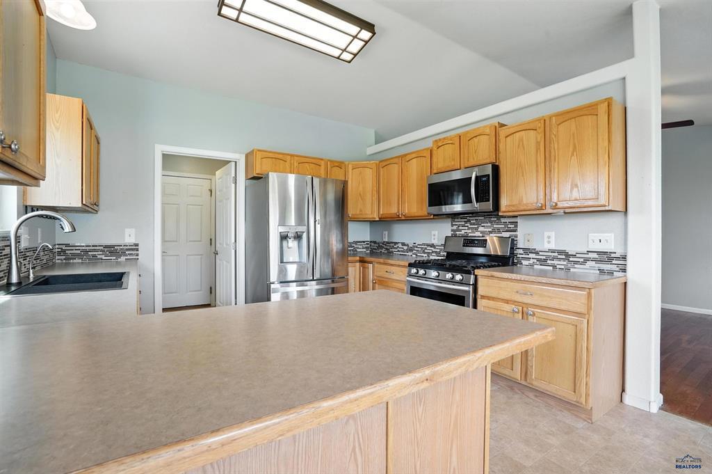 Rapid City, South Dakota, 57702, United States, 5 Bedrooms Bedrooms, ,3 BathroomsBathrooms,Residential,For Sale,1980824