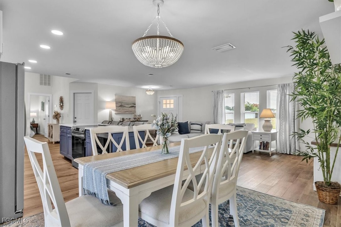 Cape Coral, Florida, 33990, United States, 3 Bedrooms Bedrooms, ,2 BathroomsBathrooms,Residential,For Sale,1990481