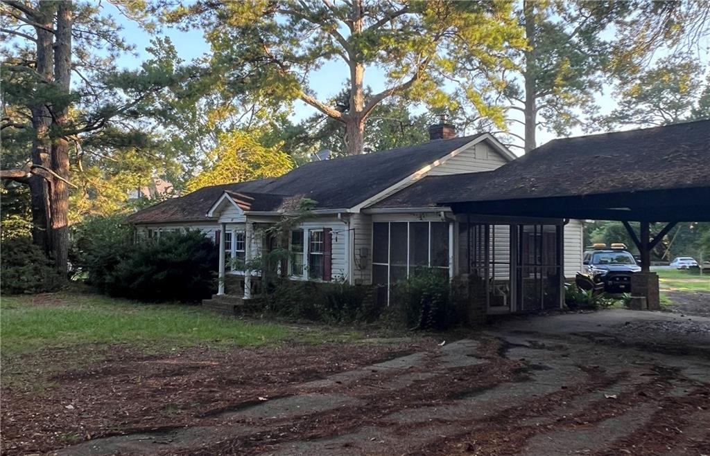 Roswell, Georgia, 30075, United States, 3 Bedrooms Bedrooms, ,1 BathroomBathrooms,Residential,For Sale,1931233