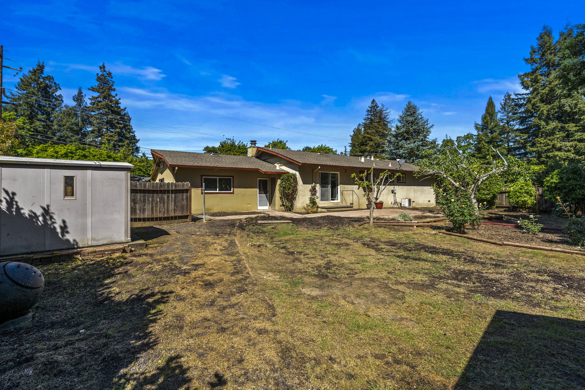  2608 West Pueblo Avenue Napa - 物件實景