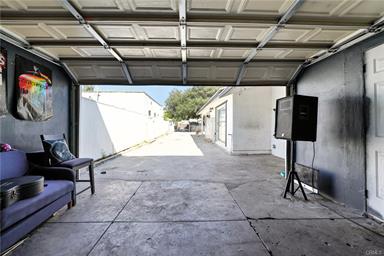 South Gate, California, 90280, United States, 2 Bedrooms Bedrooms, ,2 BathroomsBathrooms,Residential,For Sale,1904304