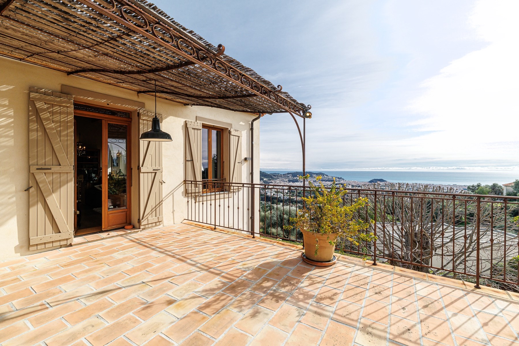  Renovated niçoise bastide with pool for sale in Gairaut, Nice: panoramic sea vi… - 物件實景