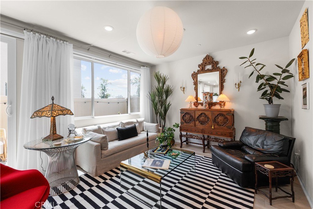 Redlands, California, 92374, United States, 3 Bedrooms Bedrooms, ,3 BathroomsBathrooms,Residential,For Sale,1910468