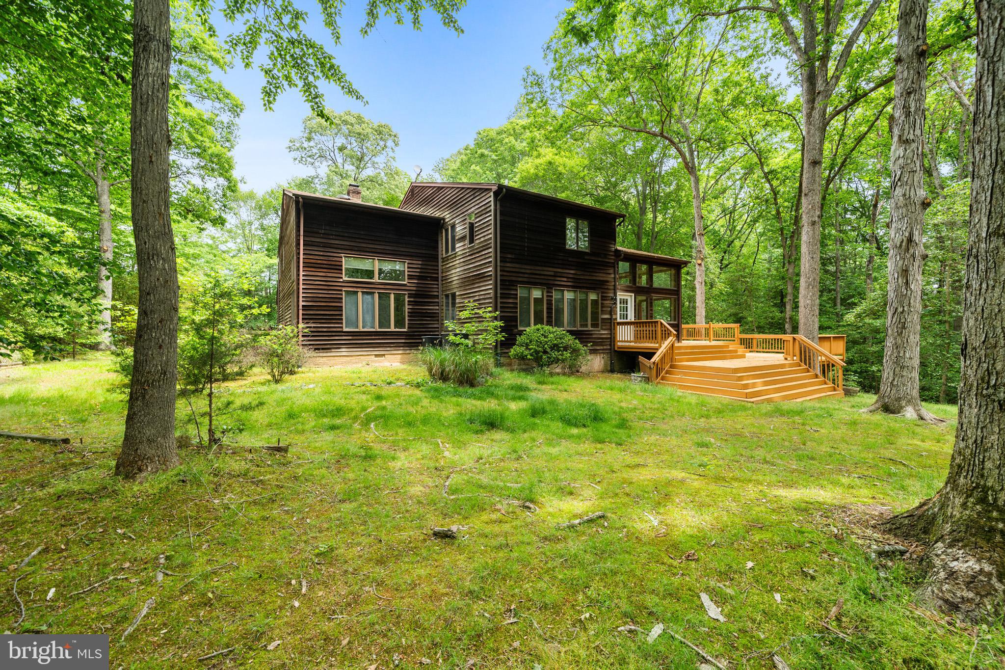 La Plata, Maryland, 20646, United States, 5 Bedrooms Bedrooms, ,4 BathroomsBathrooms,Residential,For Sale,1928558