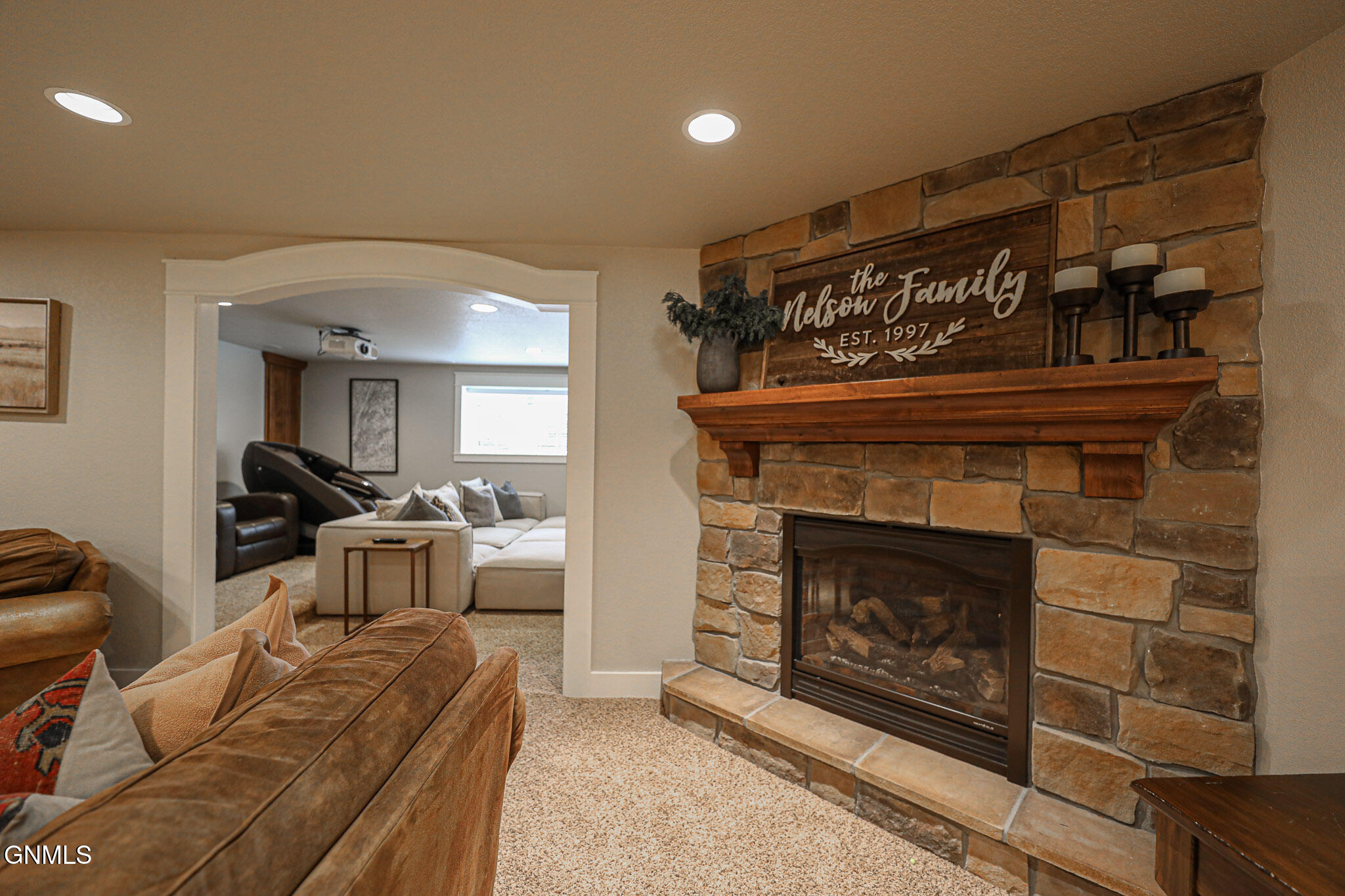 Bismarck, North Dakota, 58503, United States, 6 Bedrooms Bedrooms, ,5 BathroomsBathrooms,Residential,For Sale,1980273