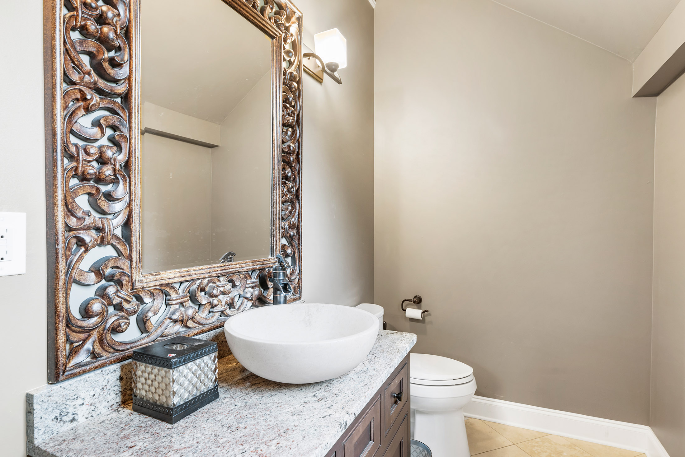  Old World Charm Meets Modern Luxury on This Milton Estate - 物件實景