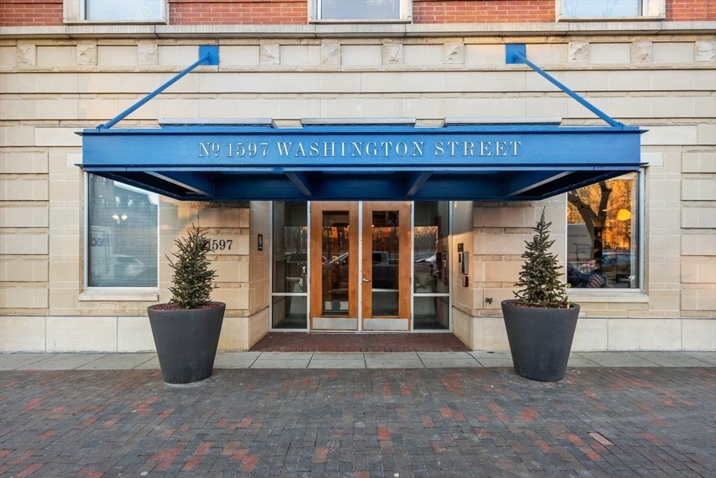 1597 Washington St Unit 606, Boston, Massachusetts, 02118, United States, 1 Bedroom Bedrooms, ,1 BathroomBathrooms,Residential,For Sale,1597 Washington St Unit 606,1481410