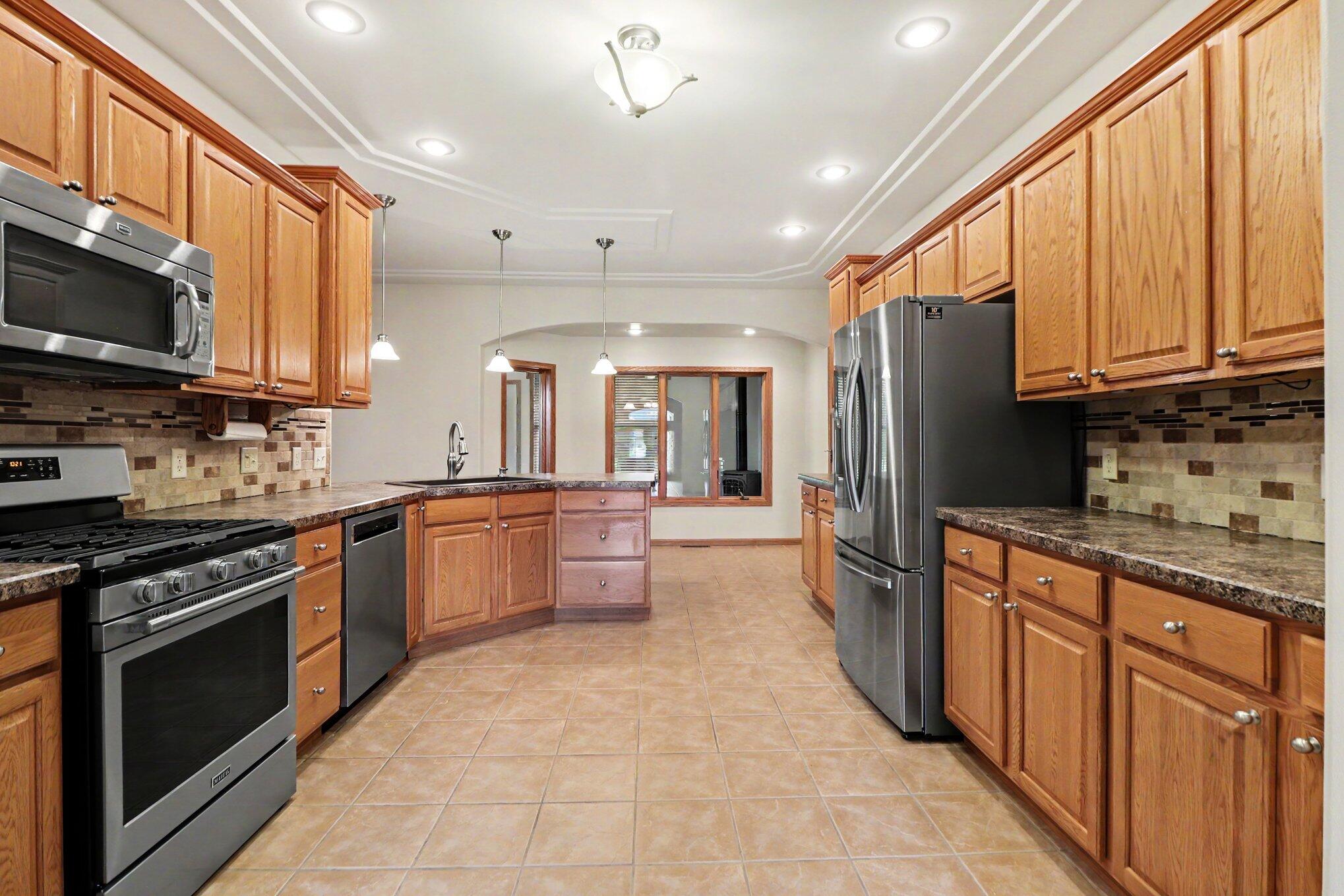 Valparaiso, Indiana, 46383, United States, 3 Bedrooms Bedrooms, ,3 BathroomsBathrooms,Residential,For Sale,2048382