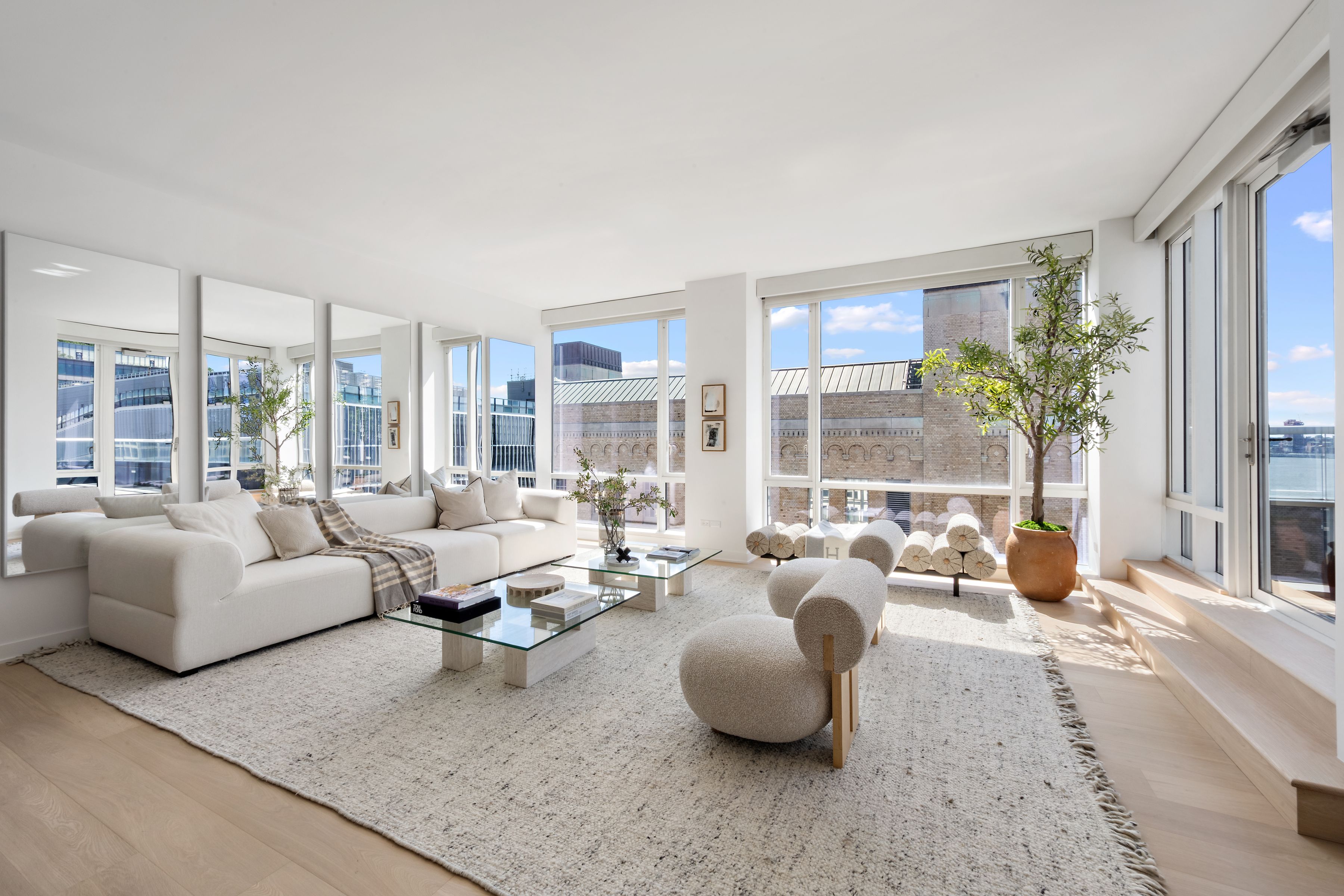  330 Spring Street - 物件實景