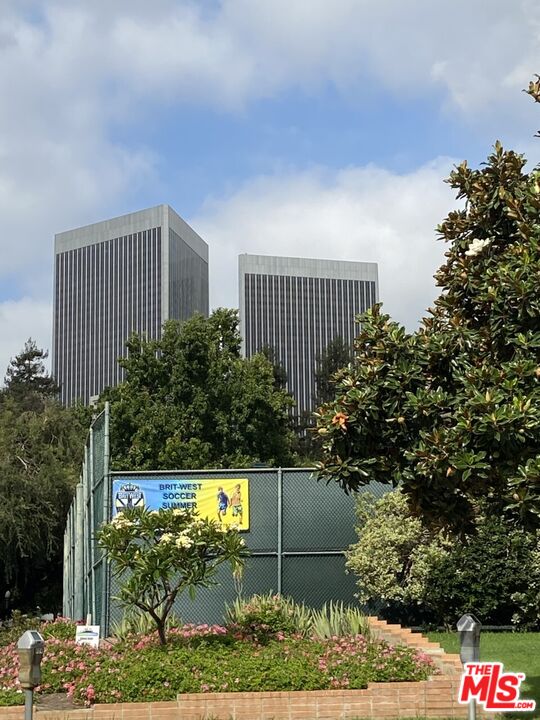 1270 S Bedford Dr, Los Angeles, California, 90035, United States, 4 Bedrooms Bedrooms, ,5 BathroomsBathrooms,Residential,For Sale,1270 S Bedford Dr,1663845