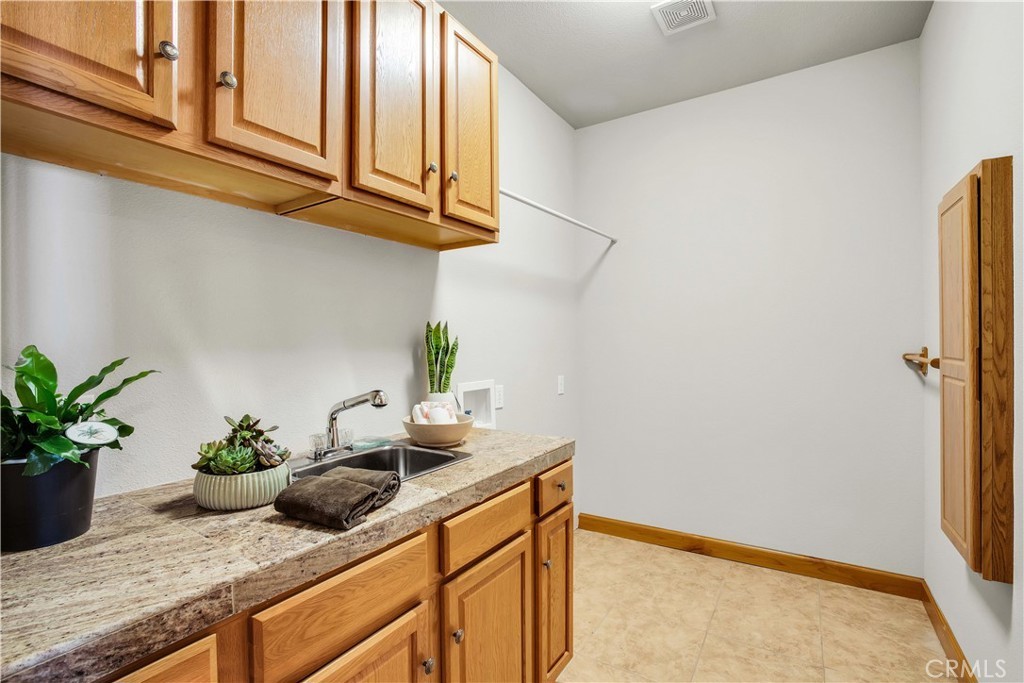 61218 Sandalwood, Joshua Tree, California, 92252, United States, 3 Bedrooms Bedrooms, ,2 BathroomsBathrooms,Residential,For Sale,61218 Sandalwood,1619785