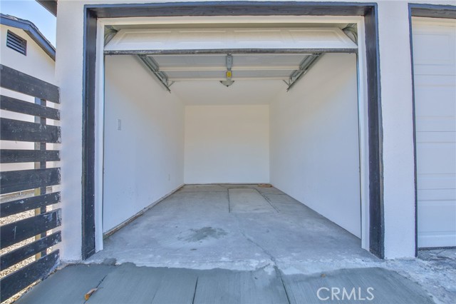 Los Angeles, California, 90061, United States, 2 Bedrooms Bedrooms, ,2 BathroomsBathrooms,Residential,For Sale,1981652