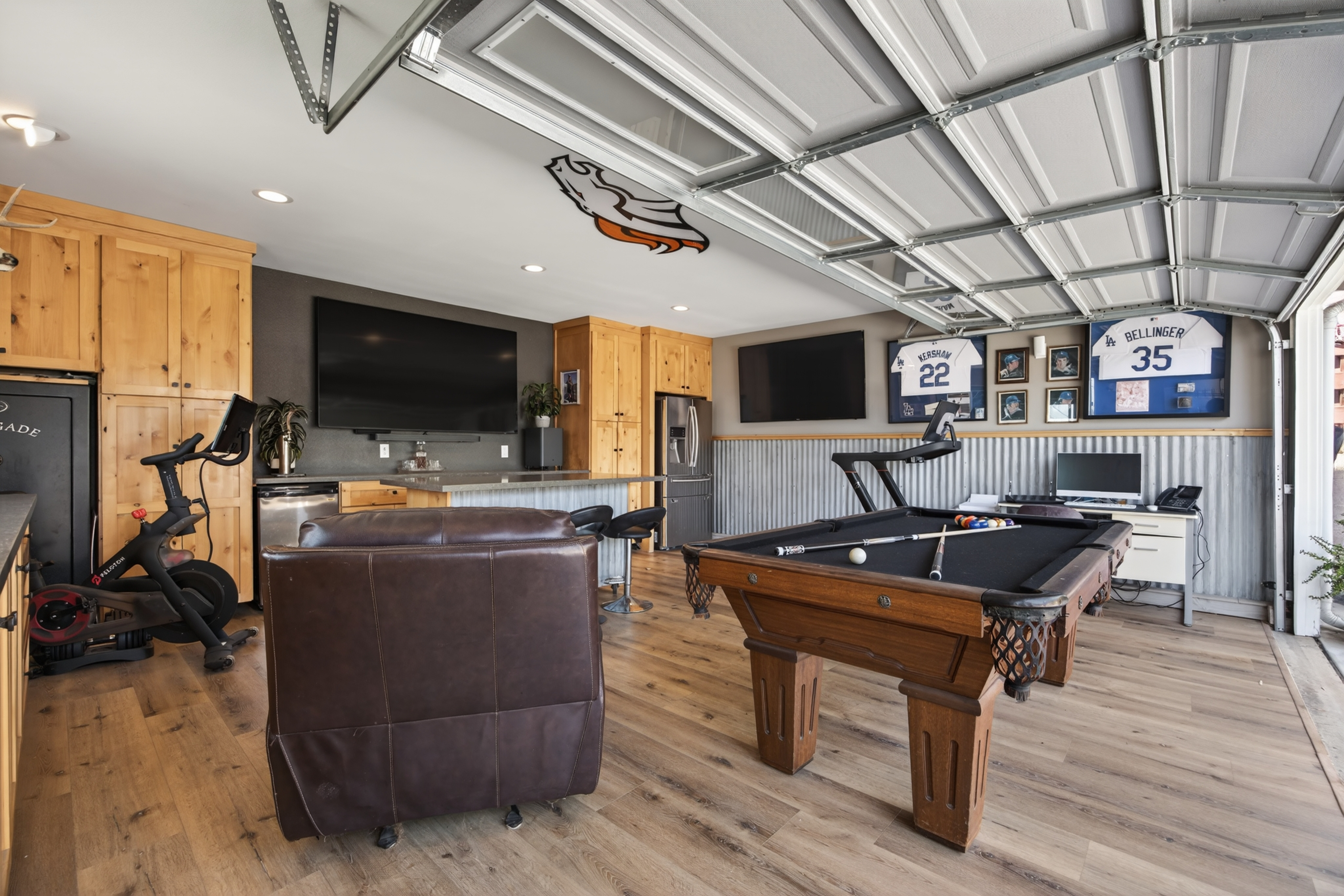  373 Dorothy Avenue, Ventura, CA 93003 - 物件實景