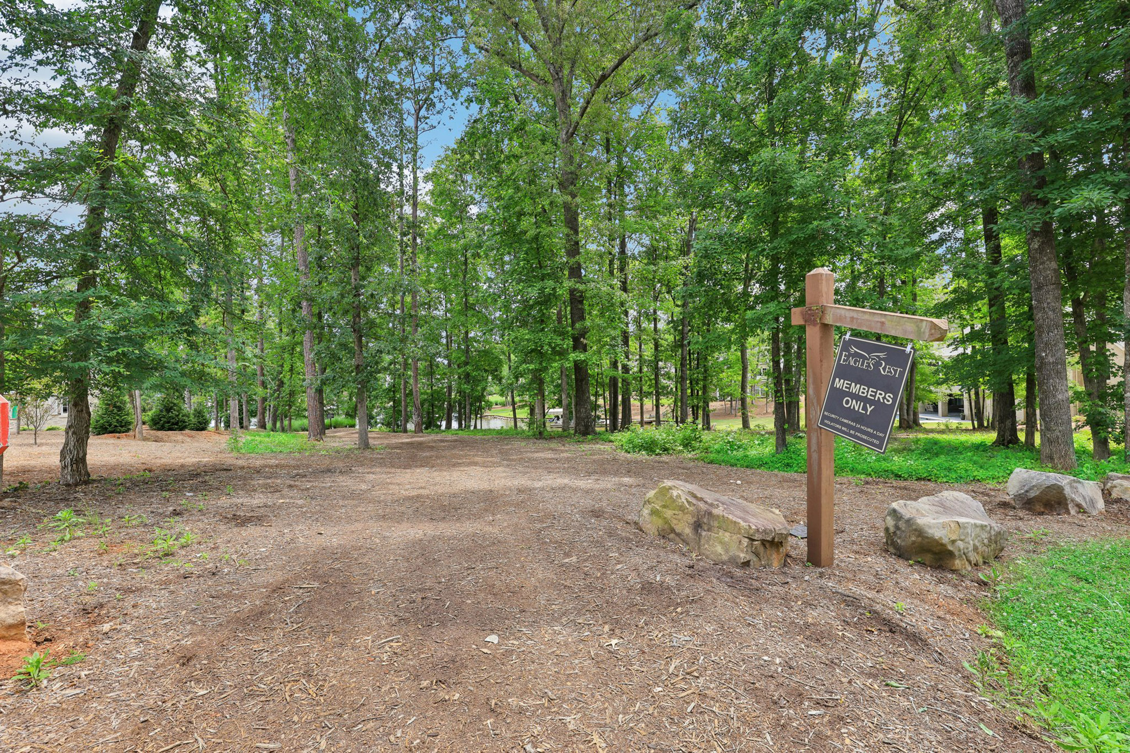 Stunning New Home by Green Park Homes in Sought-after Cuscowilla Community - 物件實景