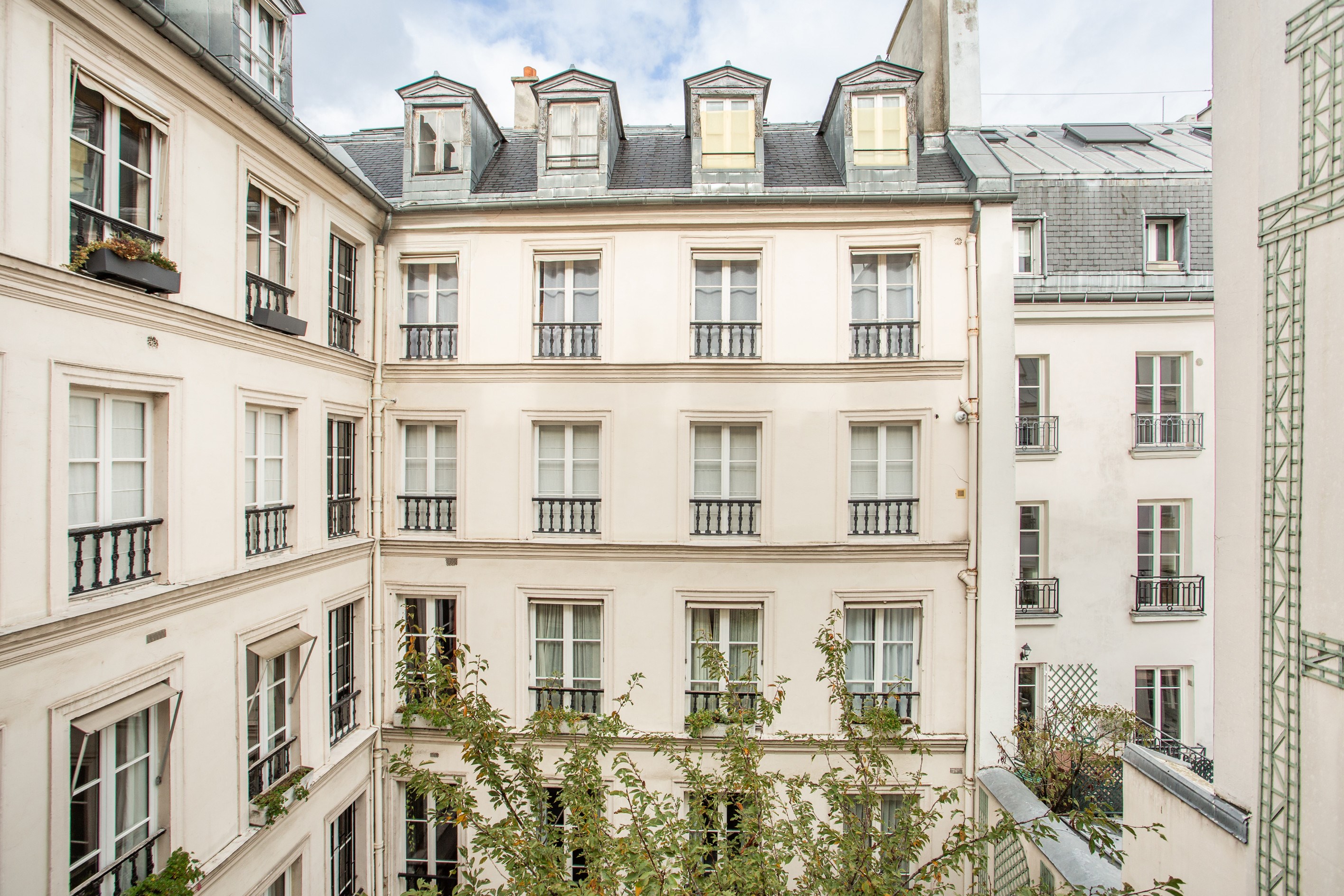  Renovated 2 bedroom apartment in Saint-Germain-des-Près - 物件實景