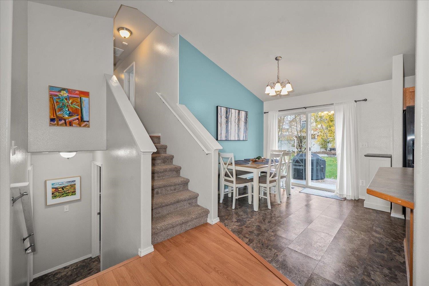 Spokane Valley, Washington, 99016, United States, 5 Bedrooms Bedrooms, ,3 BathroomsBathrooms,Residential,For Sale,1990389