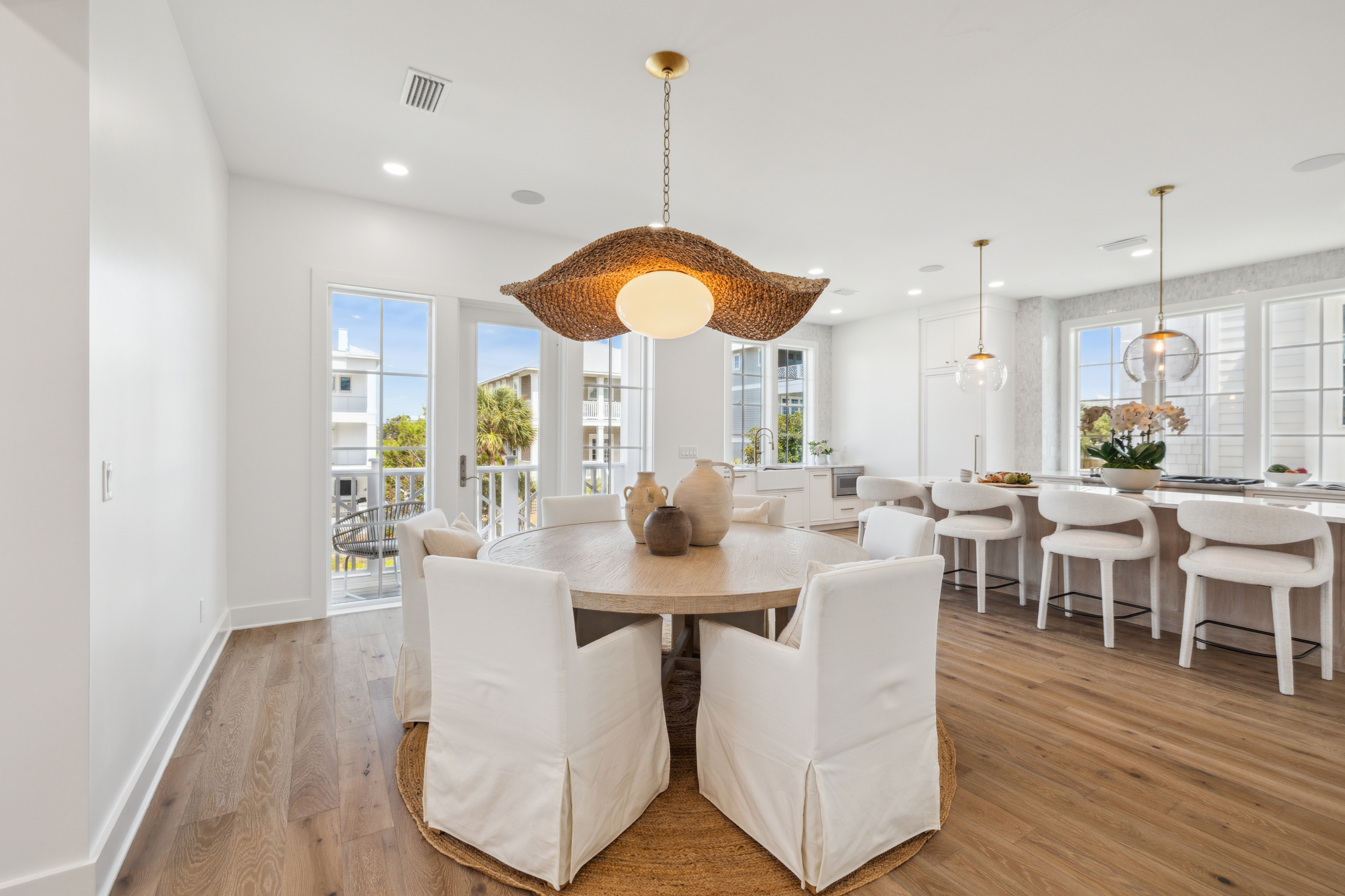  Enchanting Gulf-Side Home Curated For Comfort And Convenience - 物件實景