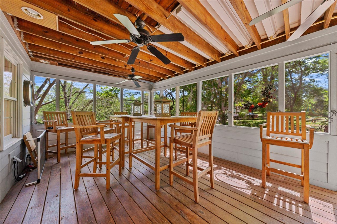 Bowling Green, Kentucky, 42103, United States, 4 Bedrooms Bedrooms, ,5 BathroomsBathrooms,Residential,For Sale,1991633