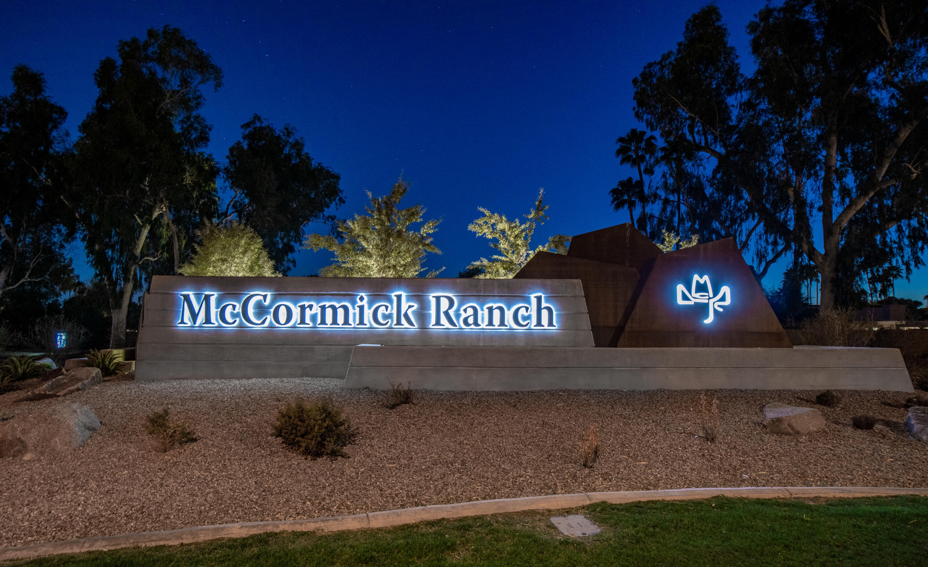  7917 E Vía de Belleza  Scottsdale, AZ - 物件實景