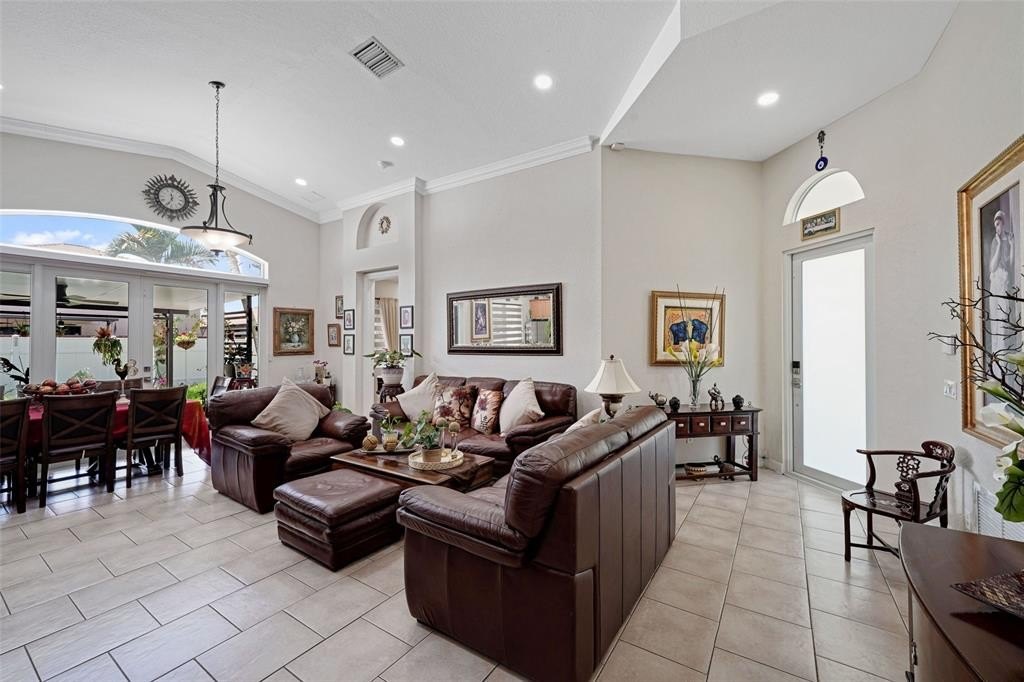 Homestead, Florida, 33033, United States, 3 Bedrooms Bedrooms, ,2 BathroomsBathrooms,Residential,For Sale,1981284