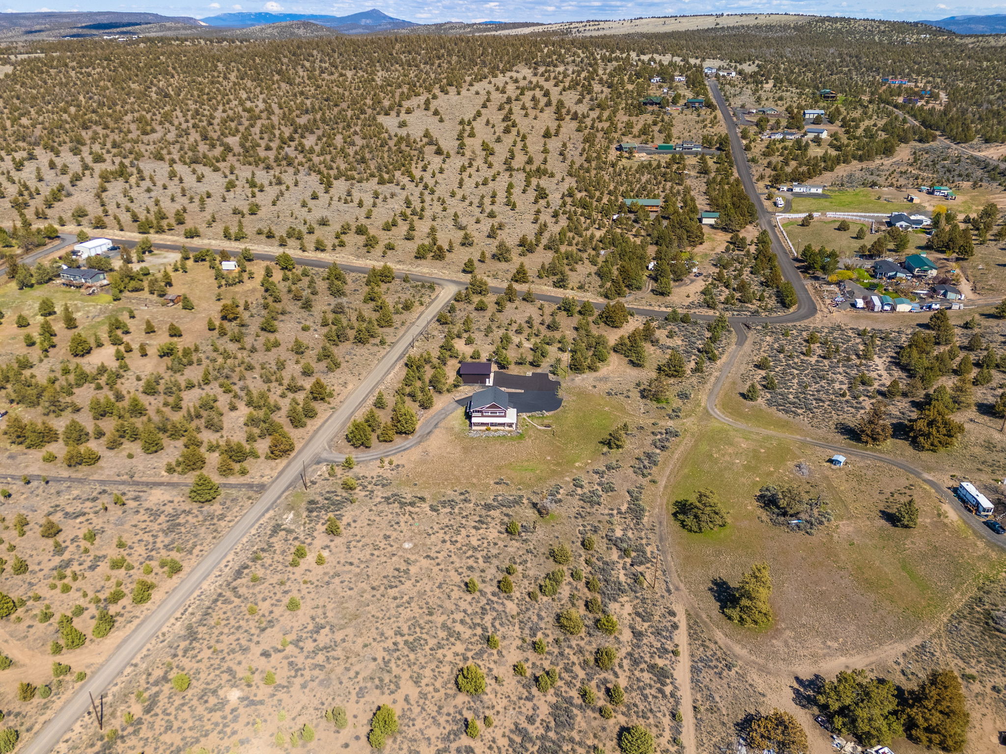Prineville, Oregon, 97754, United States, 3 Bedrooms Bedrooms, ,3 BathroomsBathrooms,Residential,For Sale,1787892