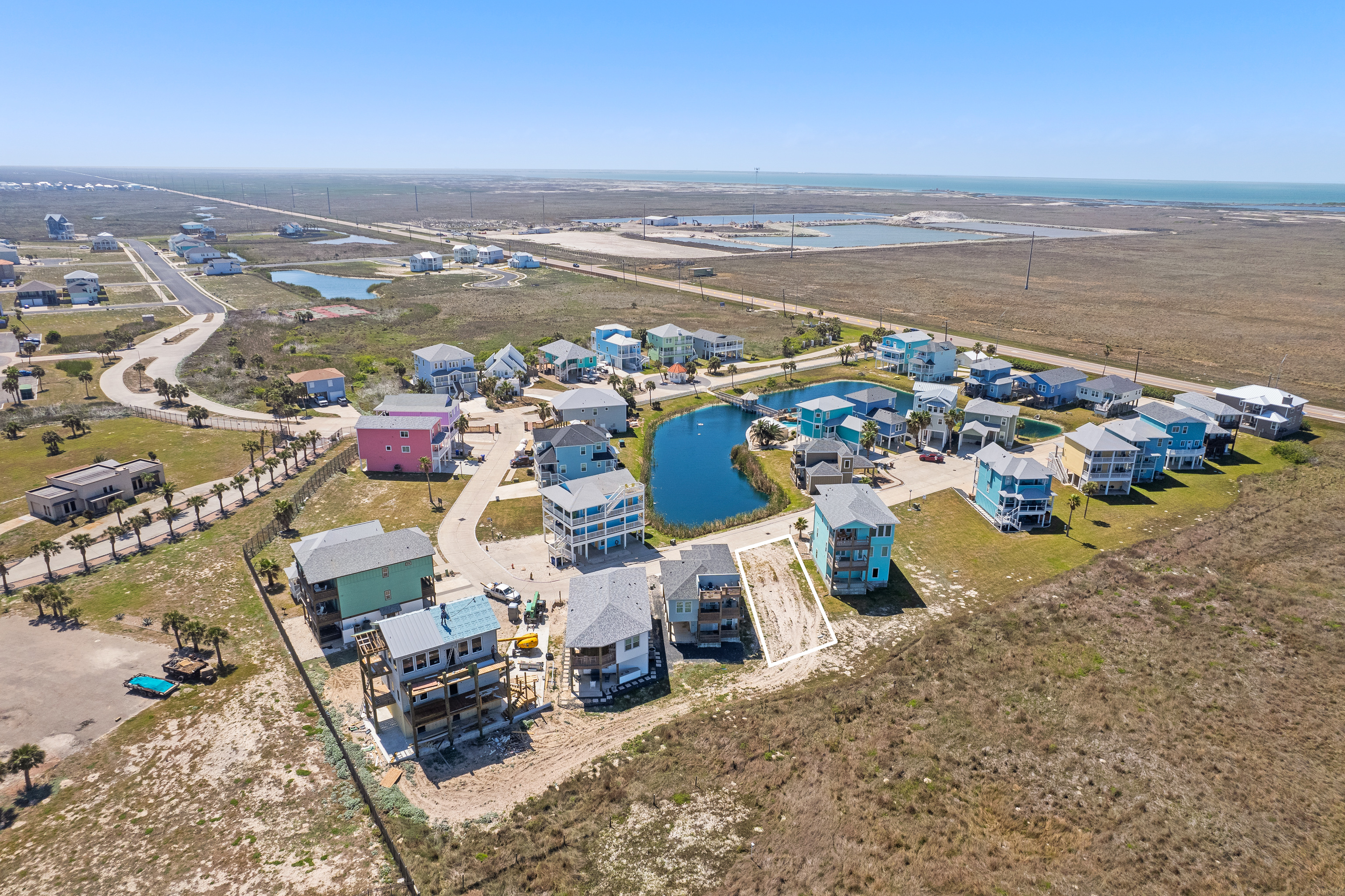  Scenic Gulf Views Await - 物件實景
