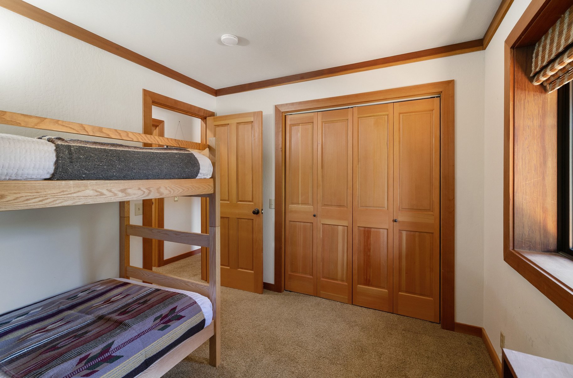  Cozy Olympic Valley Ski Cabin Near Palisades Tahoe - 物件實景