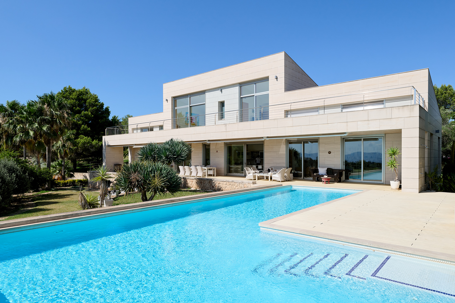  Design villa with panoramic views in Puntiró - 物件實景