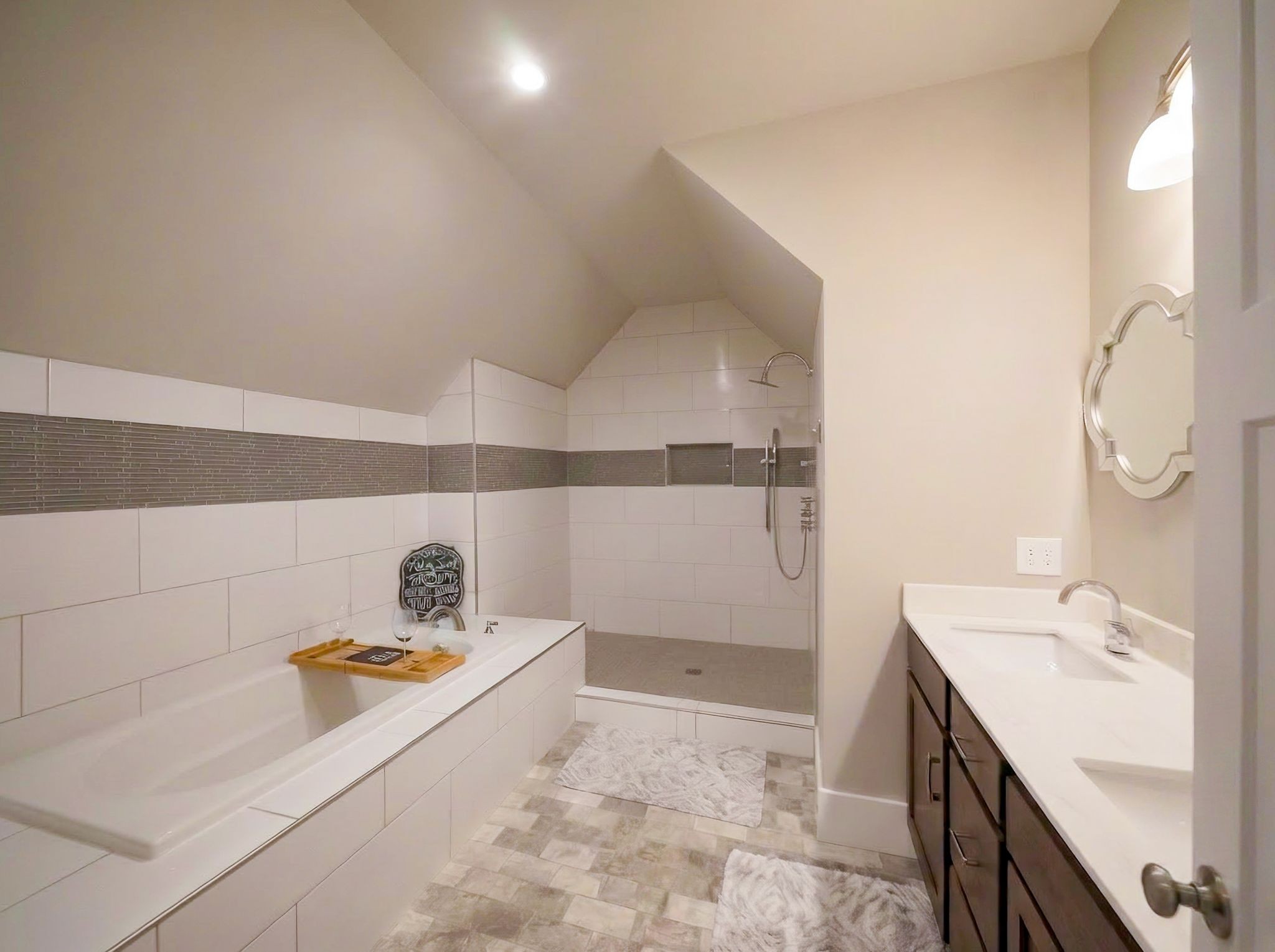  1009 Monroe St, Nashville, TN, 37208 - 物件實景
