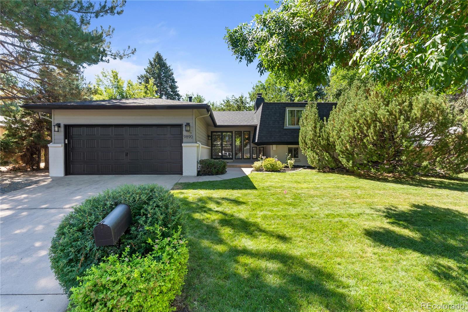 Denver, Colorado, 80247, United States, 4 Bedrooms Bedrooms, ,3 BathroomsBathrooms,Residential,For Sale,1926211