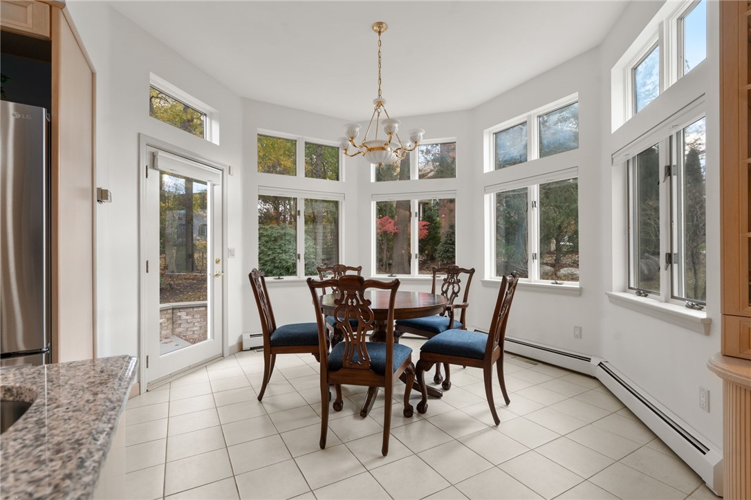 Cranston, Rhode Island, 02920, United States, 3 Bedrooms Bedrooms, ,4 BathroomsBathrooms,Residential,For Sale,1993261