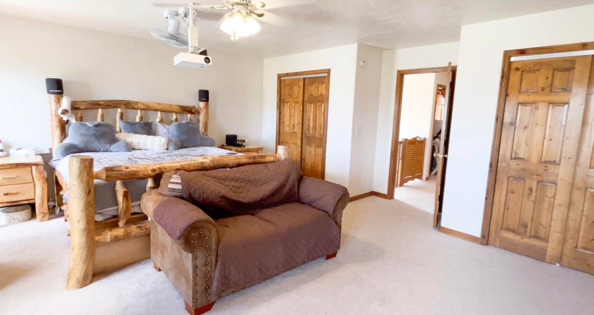 Brian Head, Utah, 84719, United States, 5 Bedrooms Bedrooms, ,3 BathroomsBathrooms,Residential,For Sale,1951004