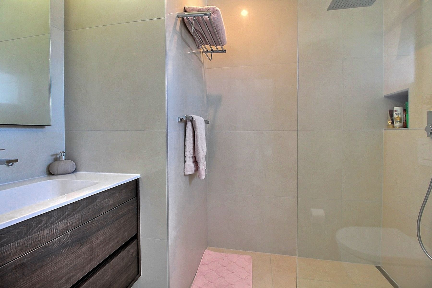 Luxury penthouse apartment in Founex - 物件實景
