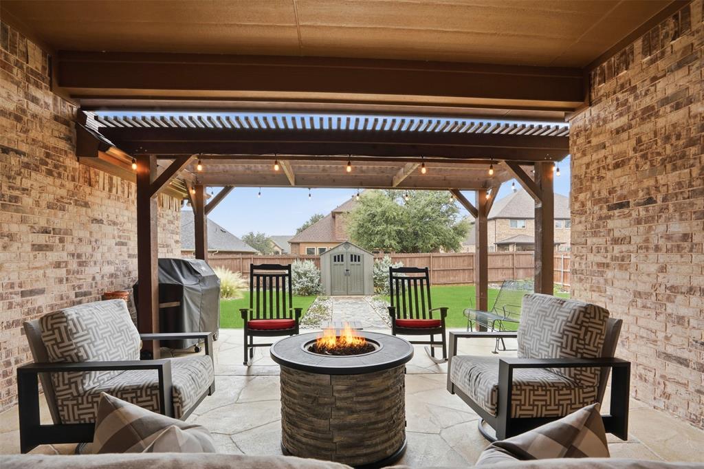 Granbury, Texas, 76048, United States, 4 Bedrooms Bedrooms, ,3 BathroomsBathrooms,Residential,For Sale,2001817