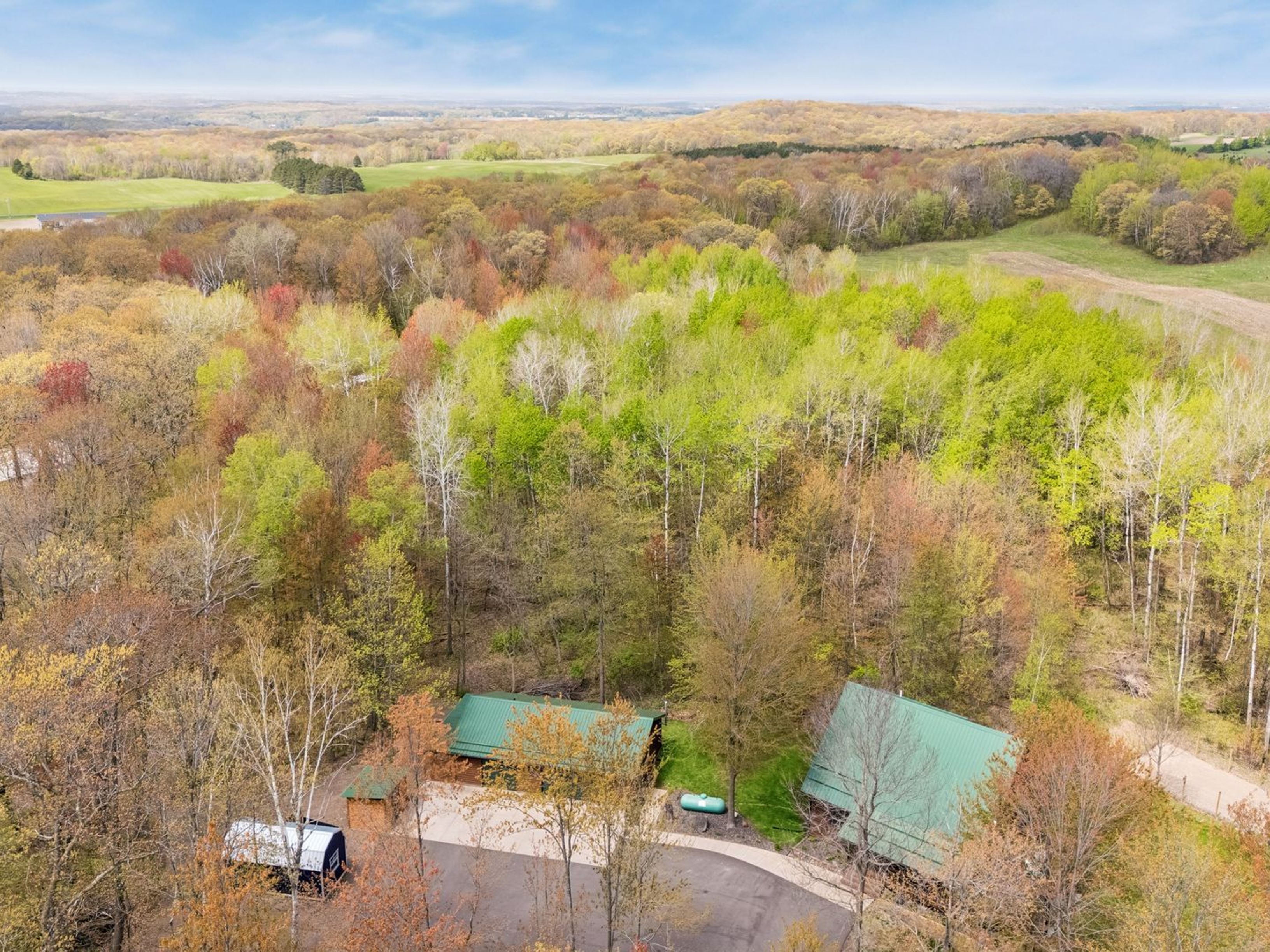  Private Woodland Retreat Surrounded by Nature and Serenity - 物件實景