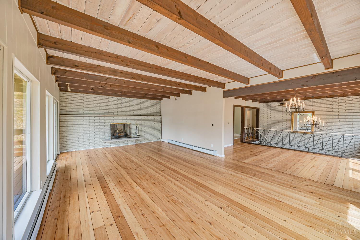 Milford, Ohio, 45150, United States, 4 Bedrooms Bedrooms, ,3 BathroomsBathrooms,Residential,For Sale,1989333