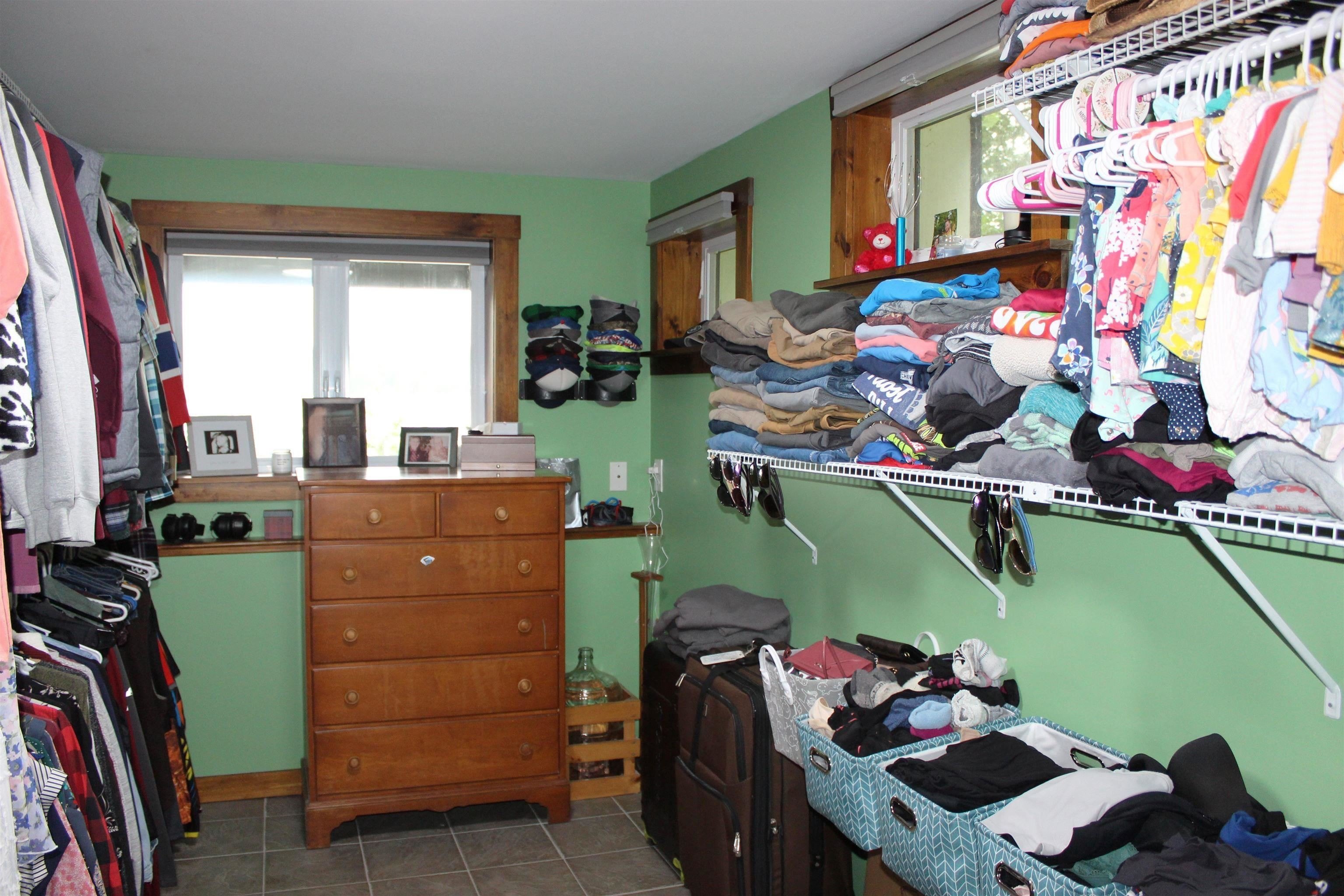 Glover, Vermont, 05875, United States, 3 Bedrooms Bedrooms, ,2 BathroomsBathrooms,Residential,For Sale,1930087