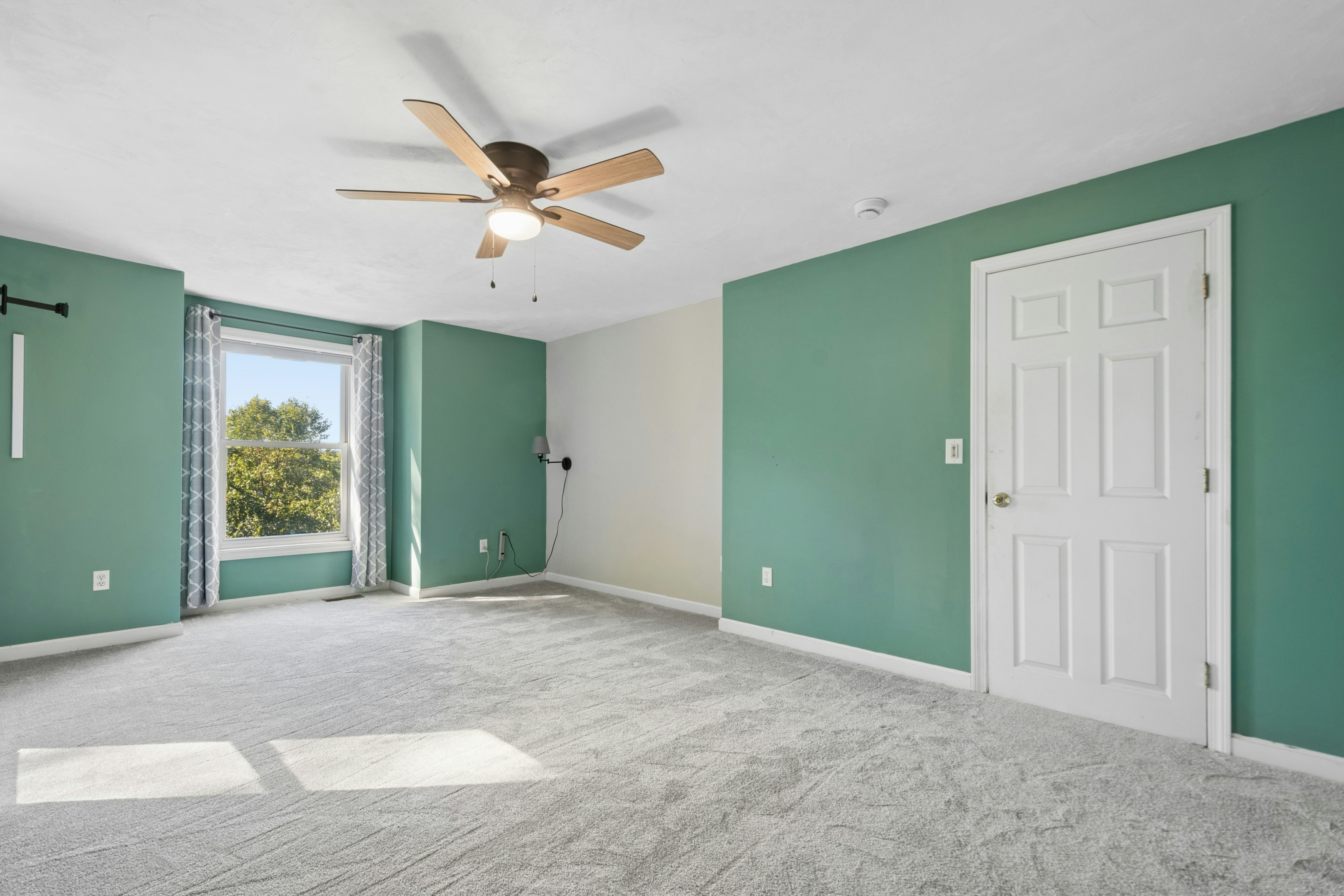  13 Calvin Street, Ayer, MA 01432 - 物件實景