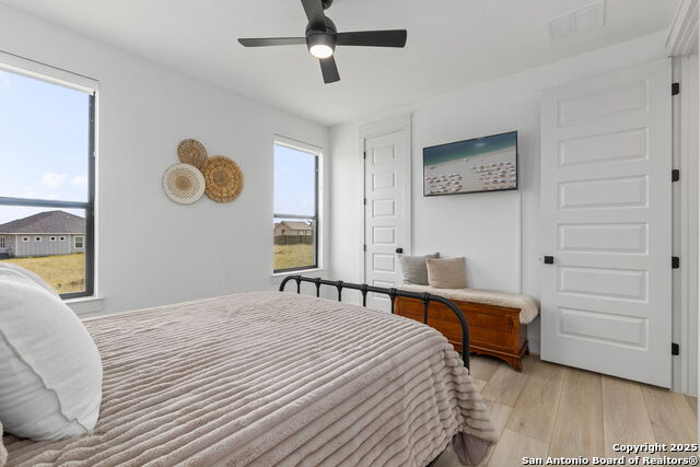 Blanco, Texas, 78606, United States, 4 Bedrooms Bedrooms, ,3 BathroomsBathrooms,Residential,For Sale,1989334