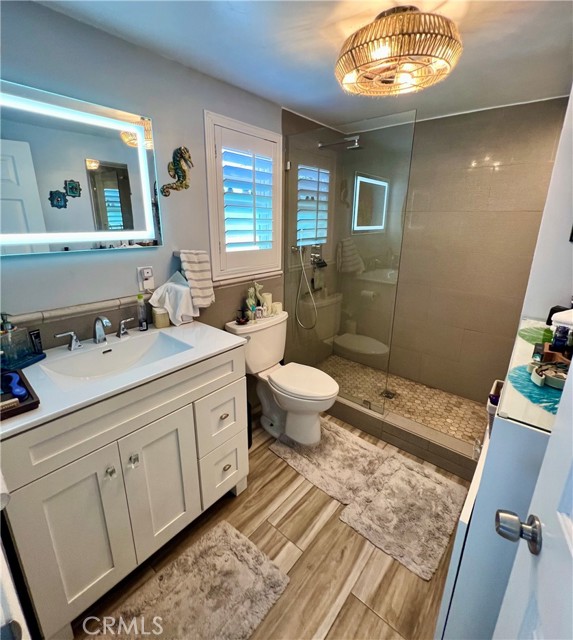 Long Beach, California, 90806, United States, 3 Bedrooms Bedrooms, ,1 BathroomBathrooms,Residential,For Sale,1981885