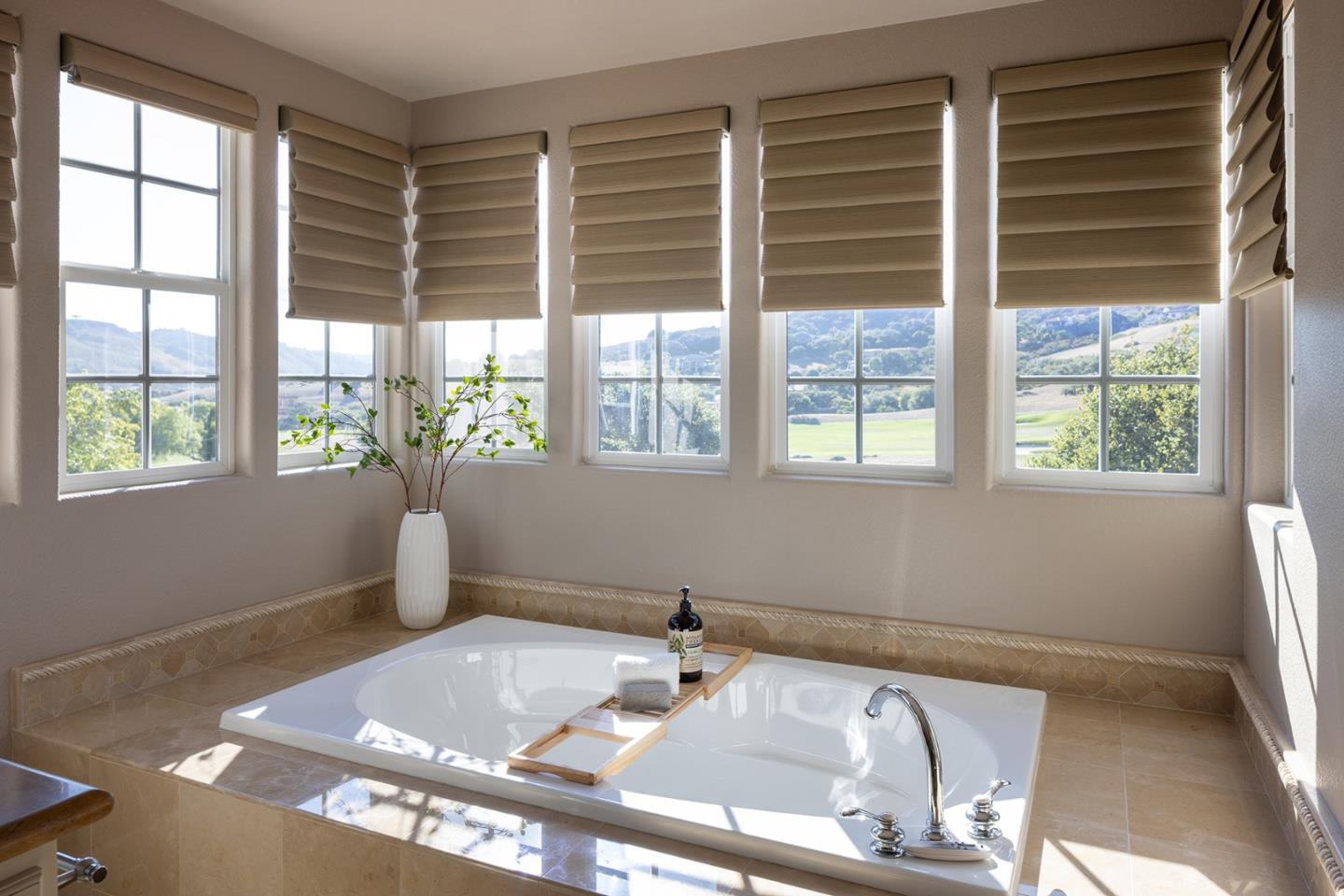 Monterey, California, 93940, United States, 3 Bedrooms Bedrooms, ,4 BathroomsBathrooms,Residential,For Sale,1927216