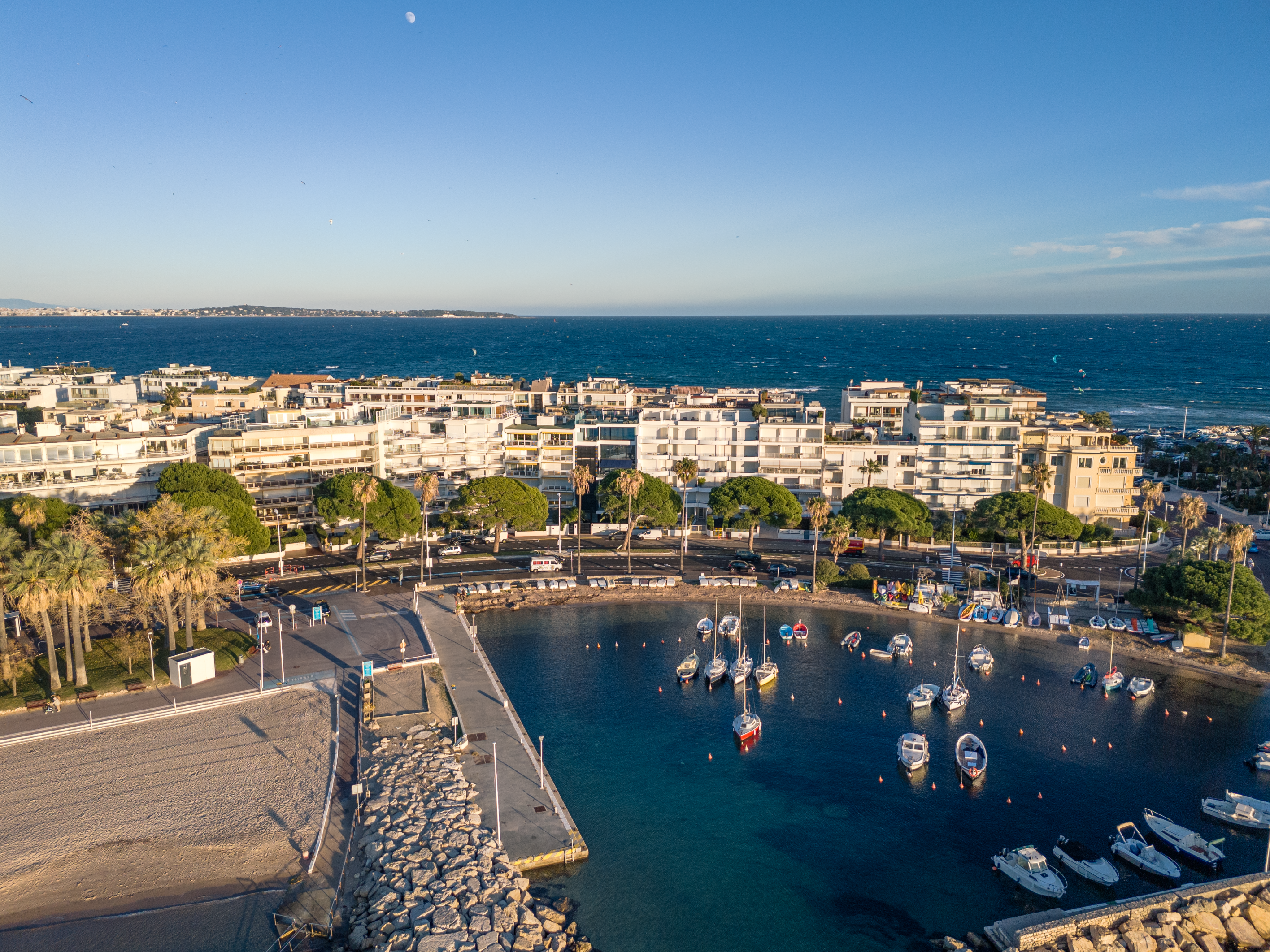  4-room apartment with Croisette and sea views in Cannes, terrace and parking - 物件實景