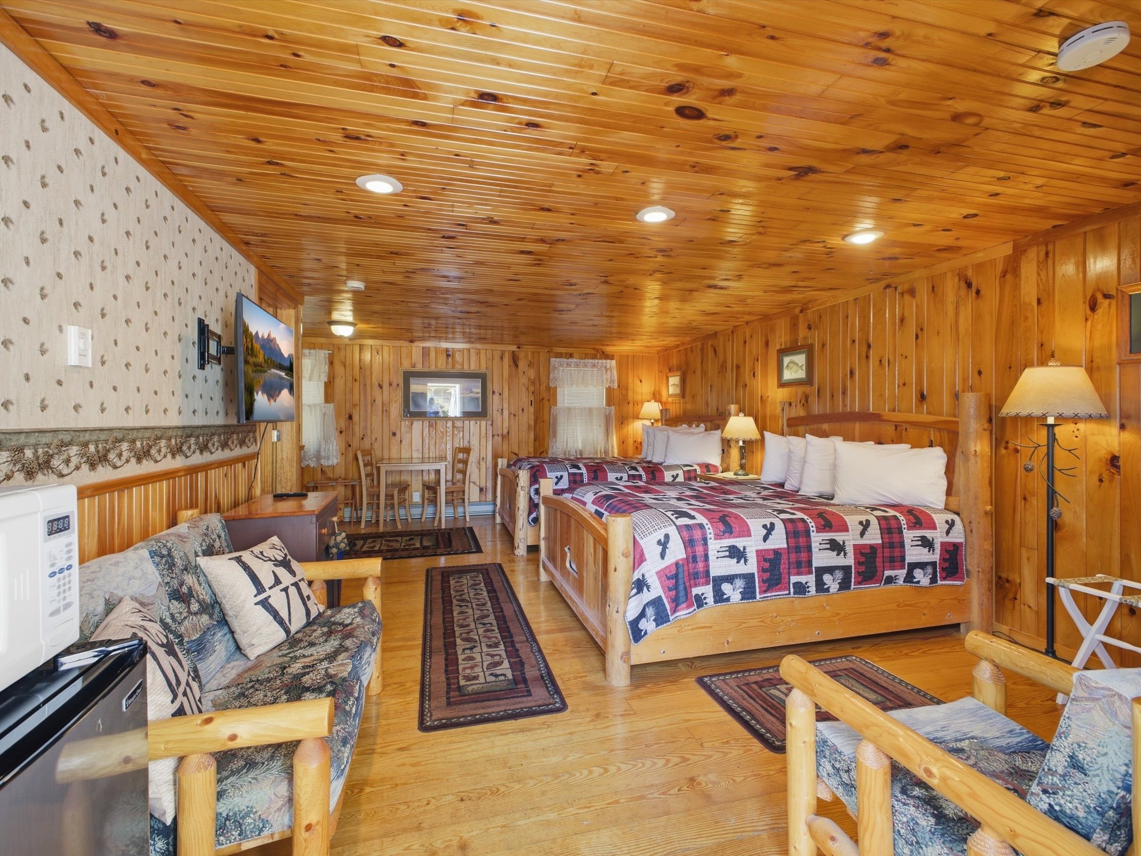  1525 U.s. 9, Schroon Lake, NY, 12870 - 物件實景