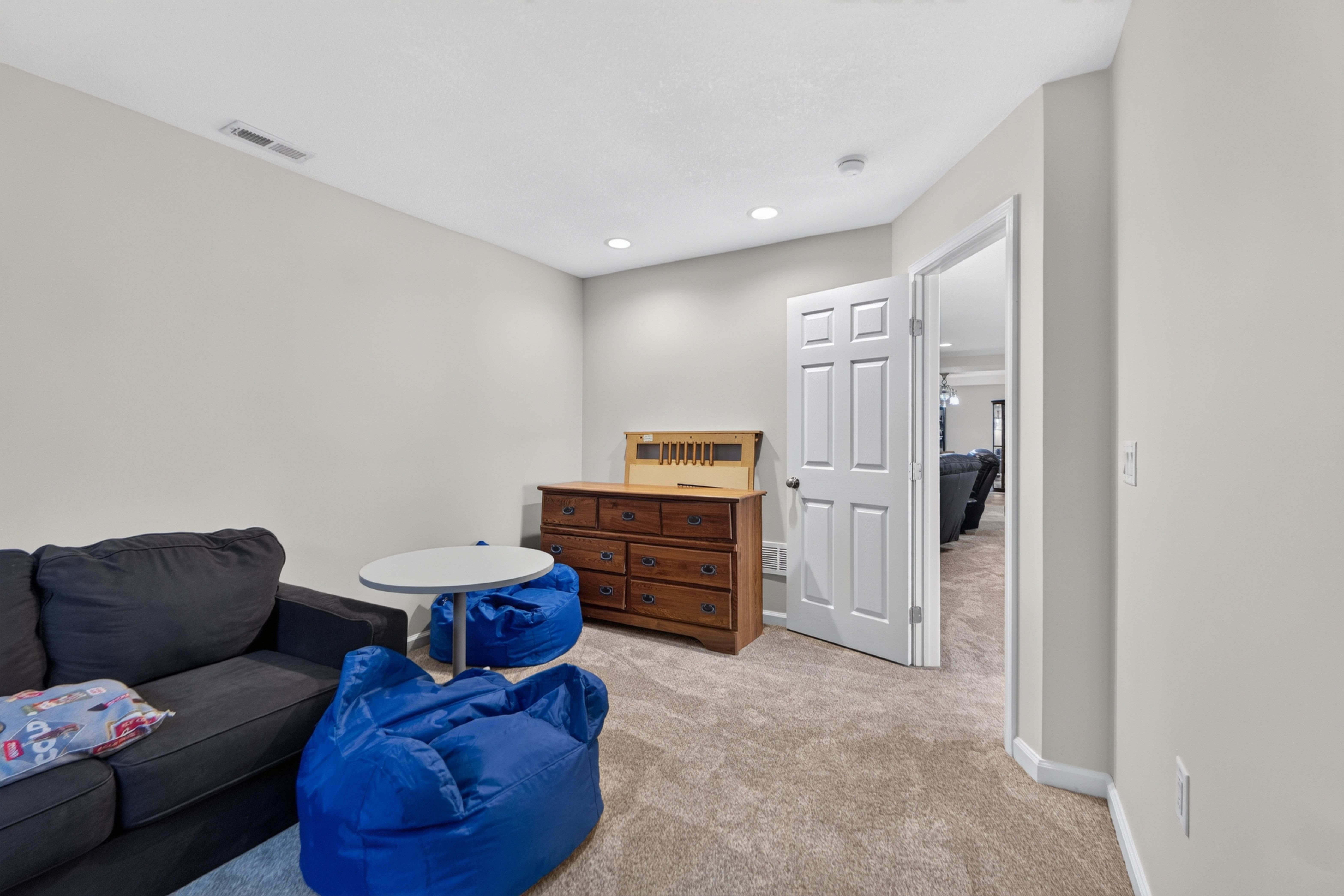  26025 Metcalf Road, Louisburg, KS 66053 - 物件實景