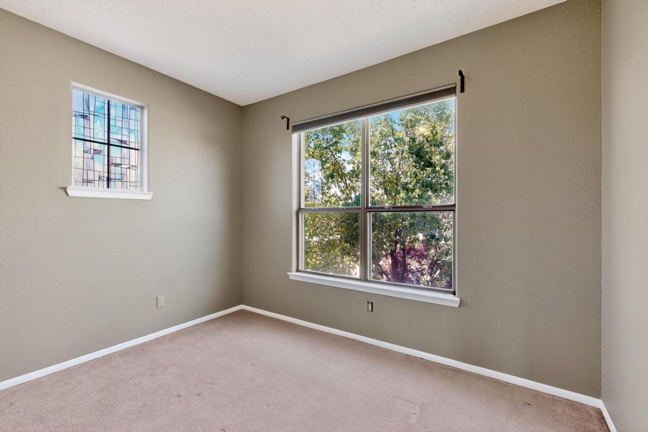 Albuquerque, New Mexico, 87114, United States, 4 Bedrooms Bedrooms, ,4 BathroomsBathrooms,Residential,For Sale,1941091