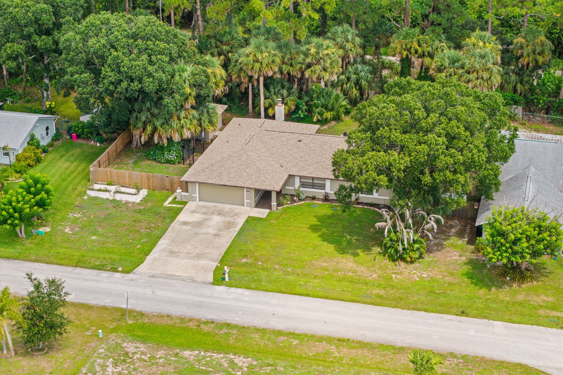  649 Narragansett Street NE, Palm Bay, FL, 32907 - 物件實景