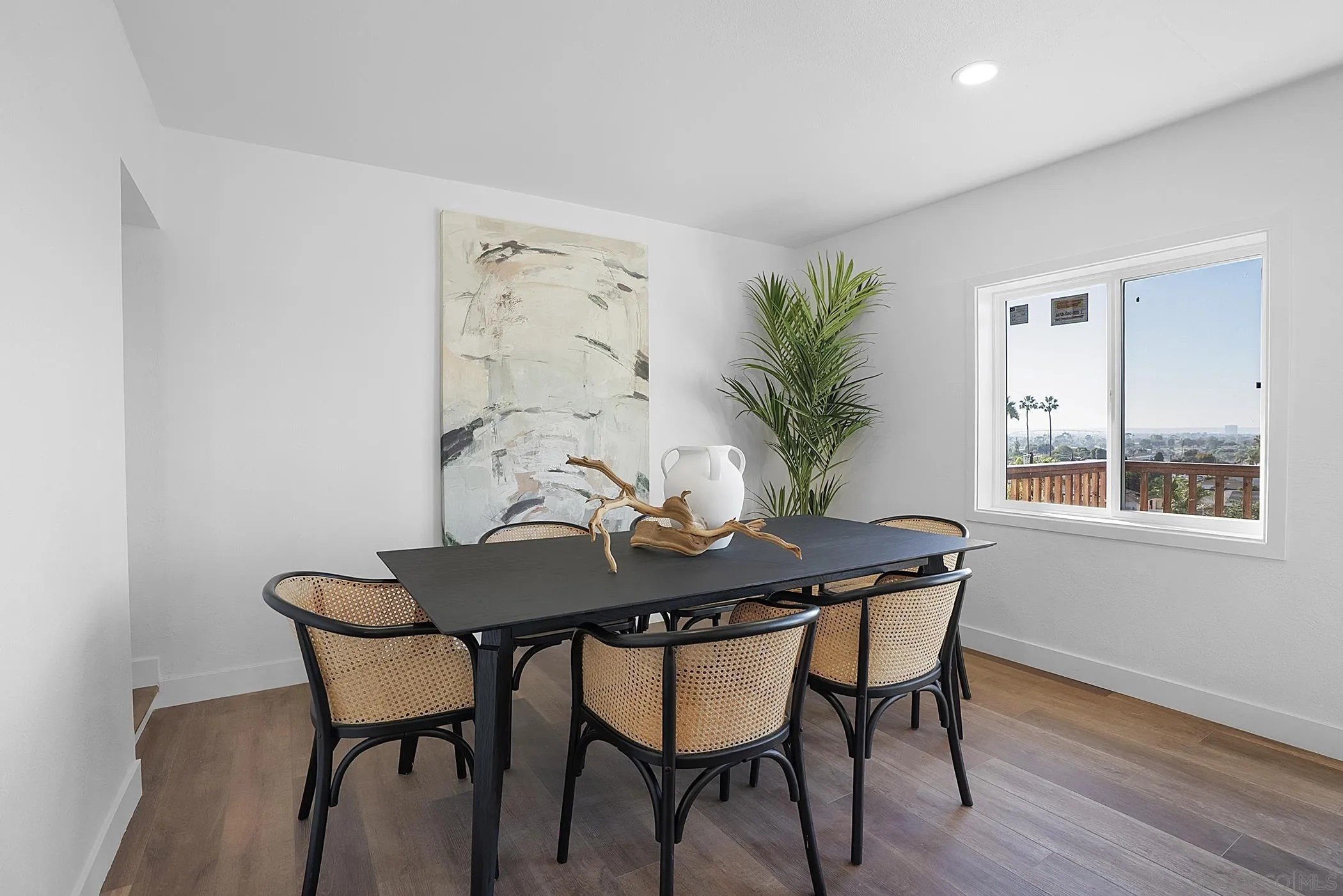 San Diego, California, 92114, United States, 3 Bedrooms Bedrooms, ,2 BathroomsBathrooms,Residential,For Sale,1991902